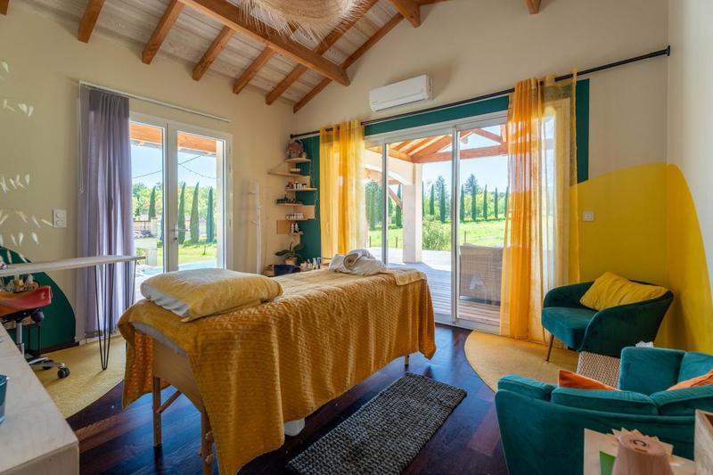 Demeure - 185 m² - 7 pièces