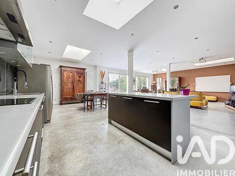 Loft - 206 m² - 6 pièces