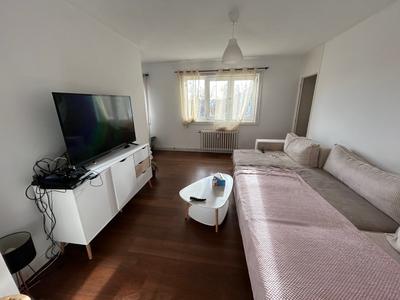 Appartement - 77 m² - 3 pièces