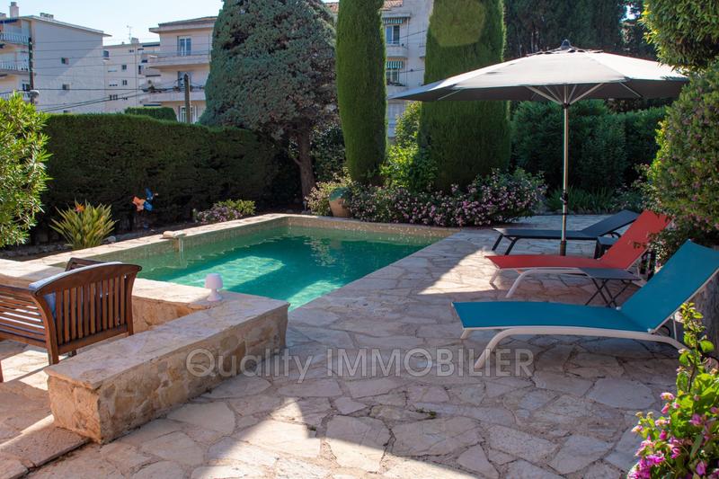 Maison de ville - 130 m² - 4 pièces