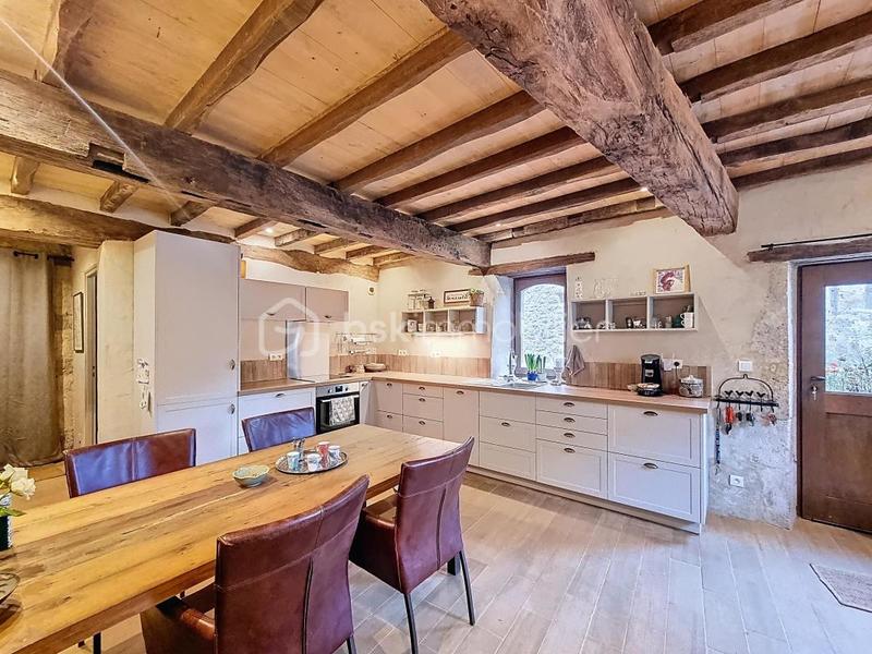 Maison ancienne - 116 m² - 4 pièces