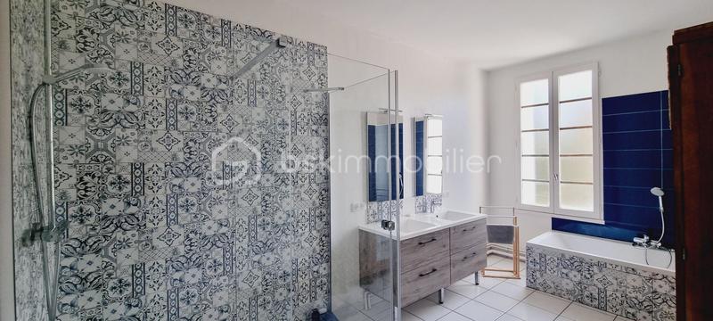 Maison de maîtres - 241 m² - 6 pièces