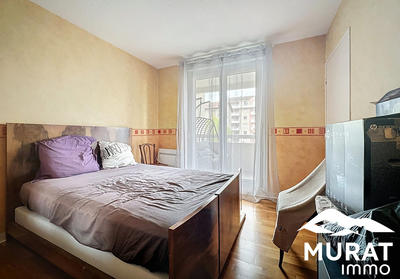 Appartement - 94 m² - 5 pièces