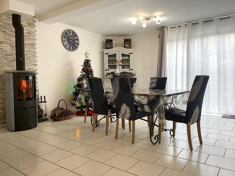 Maison - 110 m² - 6 pièces