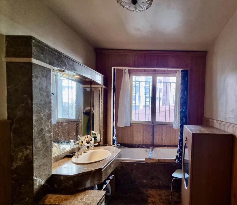 Appartement - 110 m² - 4 pièces