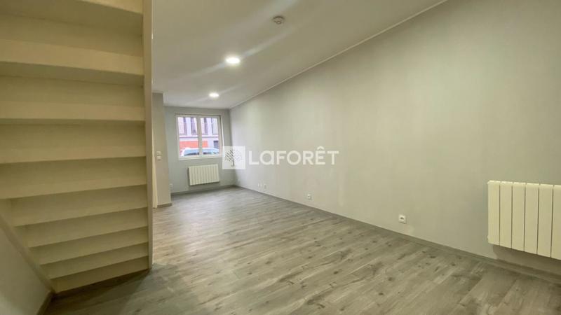 Maison - 77 m² - 5 pièces