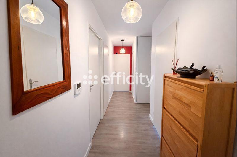 Appartement - 91 m² - 4 pièces