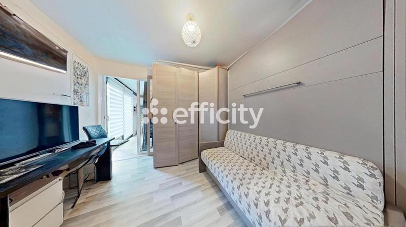 Appartement - 81 m² - 4 pièces