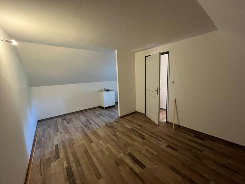 Maison - 94 m² - 5 pièces