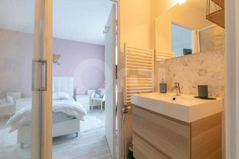 Maison - 102 m² - 5 pièces