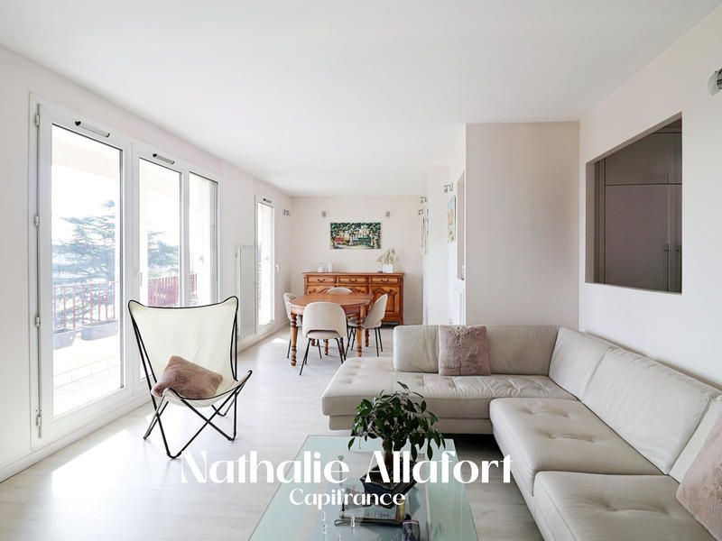 Appartement - 92 m² - 4 pièces