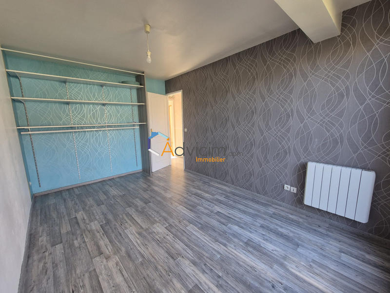 Maison - 93 m² - 4 pièces