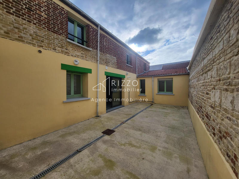 Appartement - 95 m² - 4 pièces