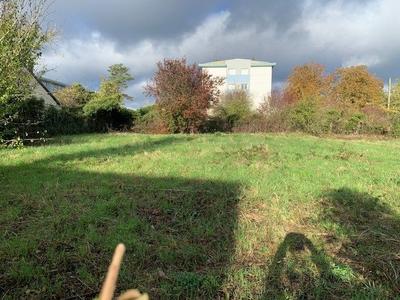 Terrain constructible - 617 m²
