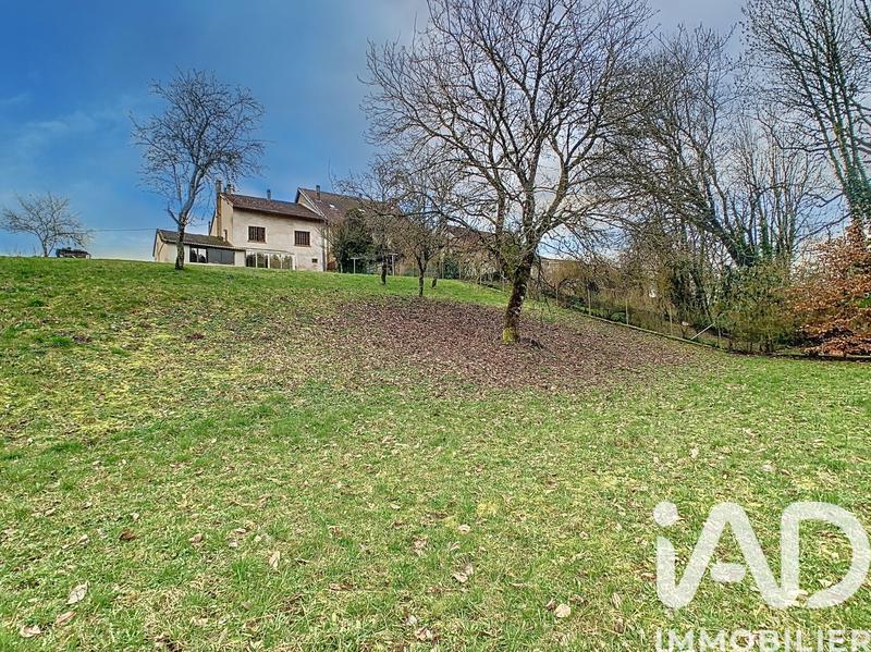 Maison de village - 104 m² - 5 pièces