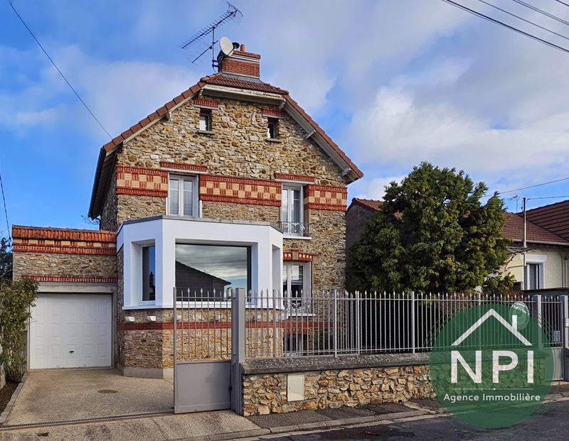 Maison - 140 m² - 6 pièces