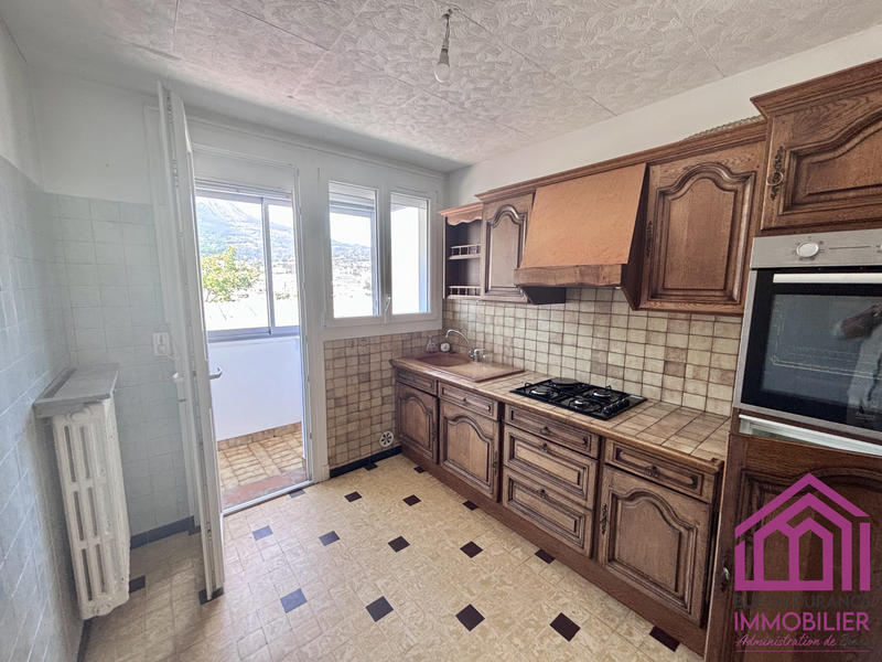 Appartement - 57 m² - 3 pièces