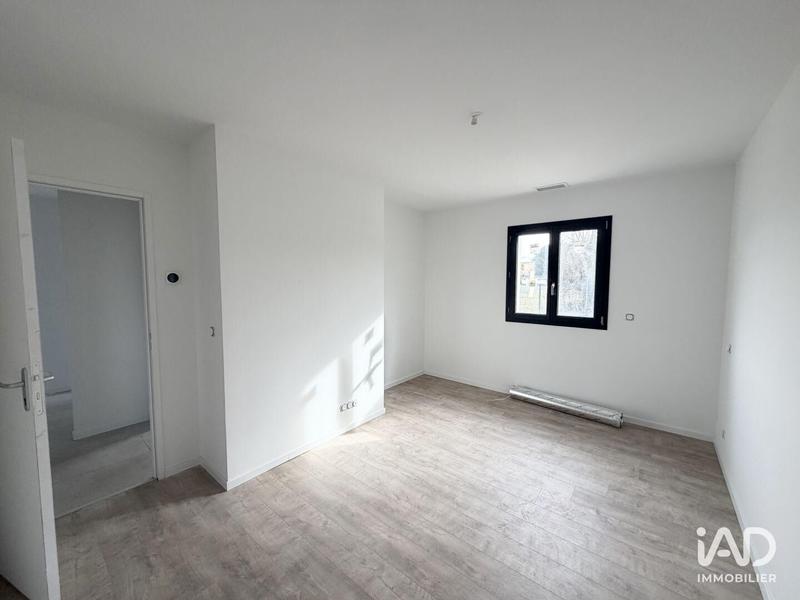 Maison - 92 m² - 4 pièces