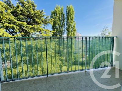 Appartement - 71 m² - 4 pièces