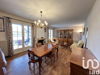 Maison - 98 m² - 4 pièces
