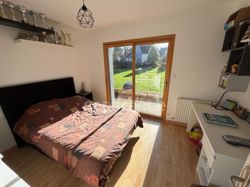 Maison - 176 m² - 7 pièces