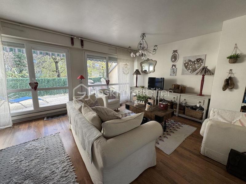 Villa - 99 m² - 5 pièces