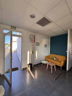 Local commercial - 70 m² - 3 pièces