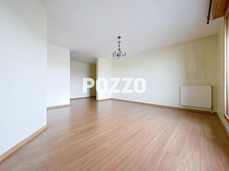 Appartement - 96 m² - 3 pièces