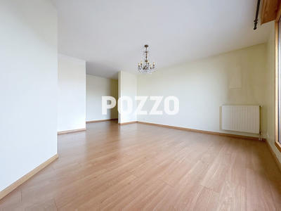 Appartement - 96 m² - 3 pièces