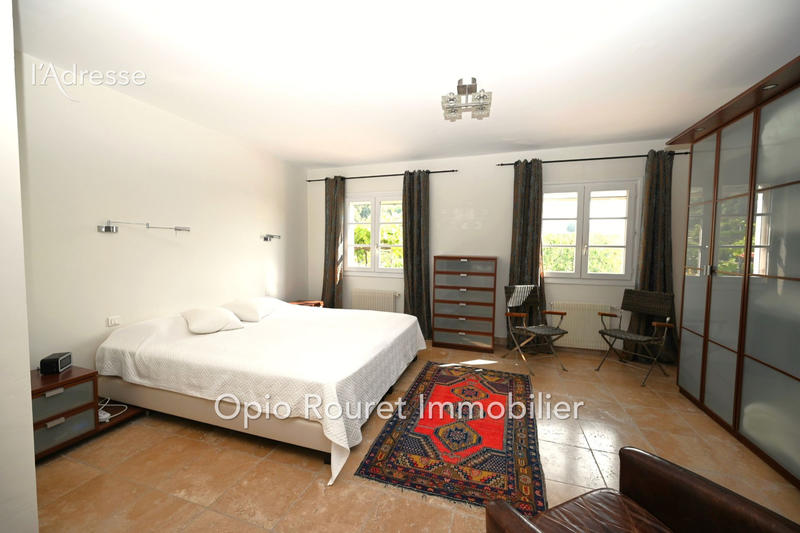 Maison - 195 m² - 7 pièces