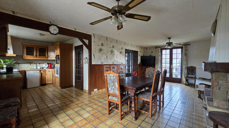 Maison - 110 m² - 6 pièces