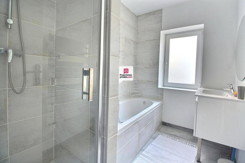 Maison - 123 m² - 5 pièces