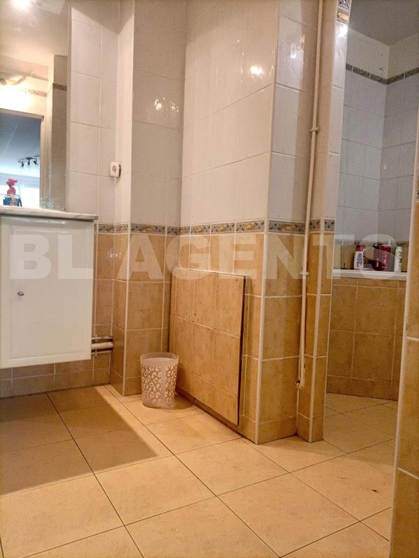 Appartement - 71 m² - 3 pièces