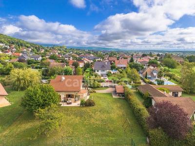 Maison - 151 m² - 5 pièces