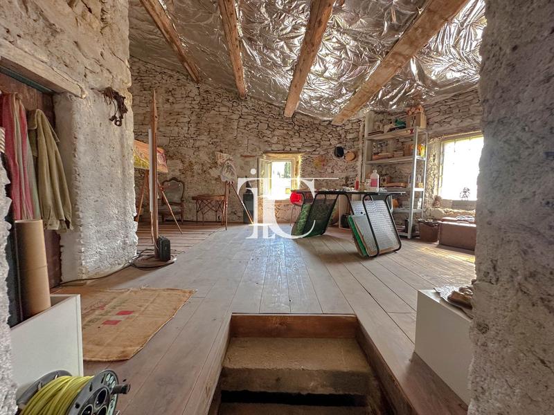 Maison - 119 m² - 11 pièces