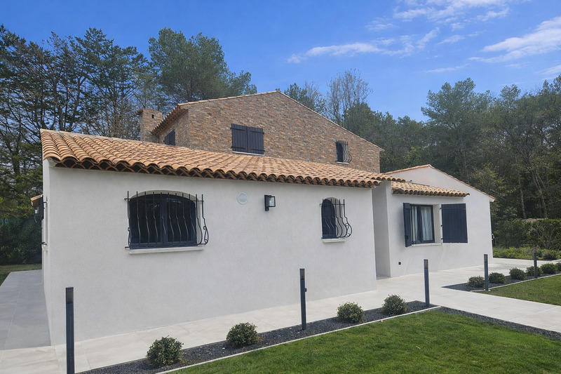 Villa - 210 m² - 7 pièces