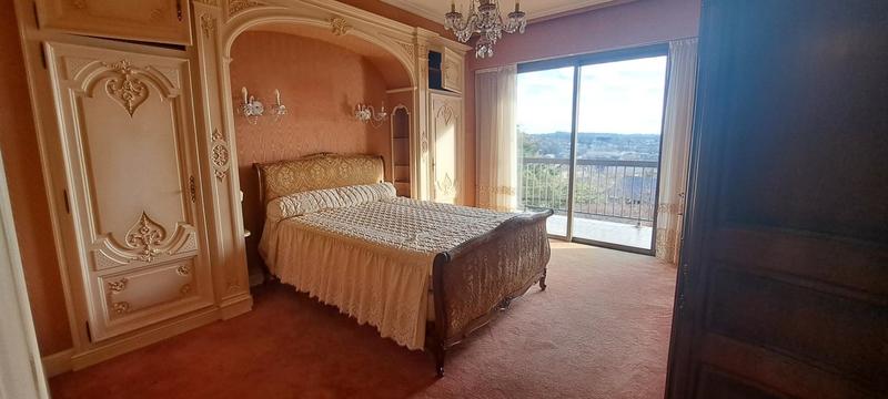 Maison - 290 m² - 7 pièces