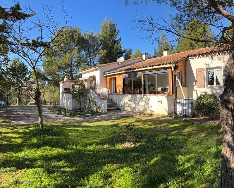 Propriété - 150 m² - 6 pièces