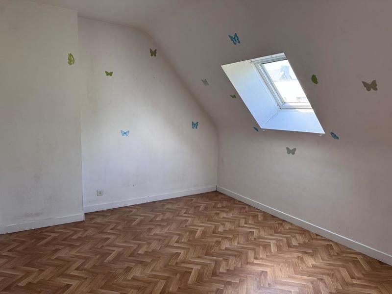 Maison - 104 m² - 5 pièces