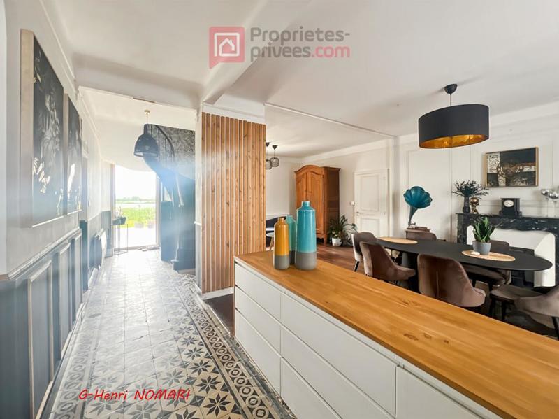 Maison - 170 m² - 6 pièces