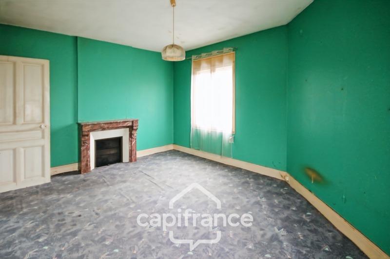 Maison - 207 m² - 8 pièces