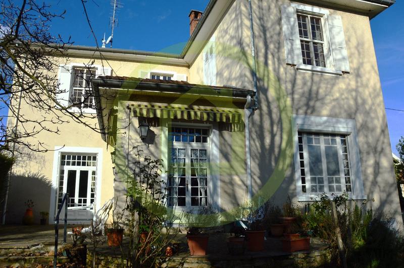 Maison bourgeoise - 194 m² - 7 pièces