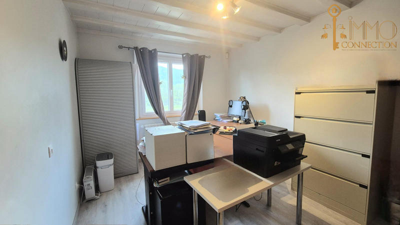 Maison - 138 m² - 5 pièces