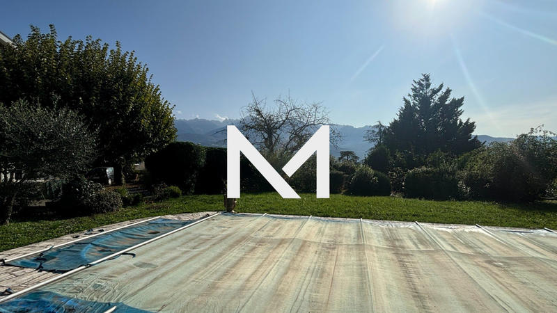 Maison ancienne - 165 m² - 7 pièces