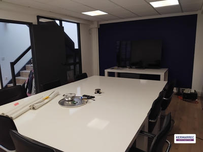 Bureau - 162 m²