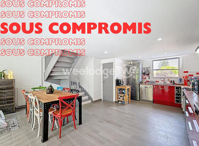 Maison - 95 m² - 5 pièces