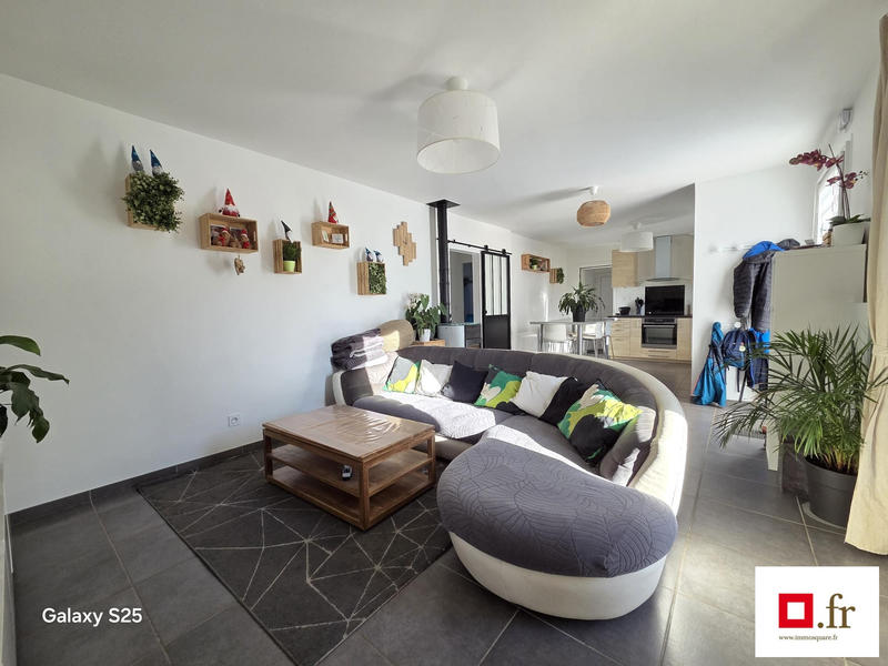 Maison - 98 m² - 5 pièces