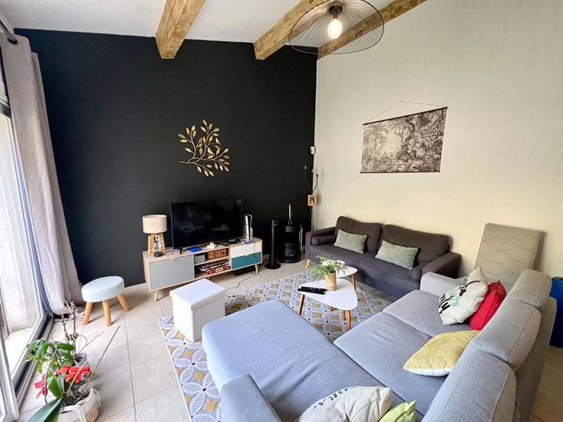 Maison - 280 m² - 10 pièces