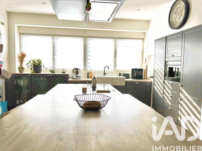 Maison de village - 205 m² - 7 pièces