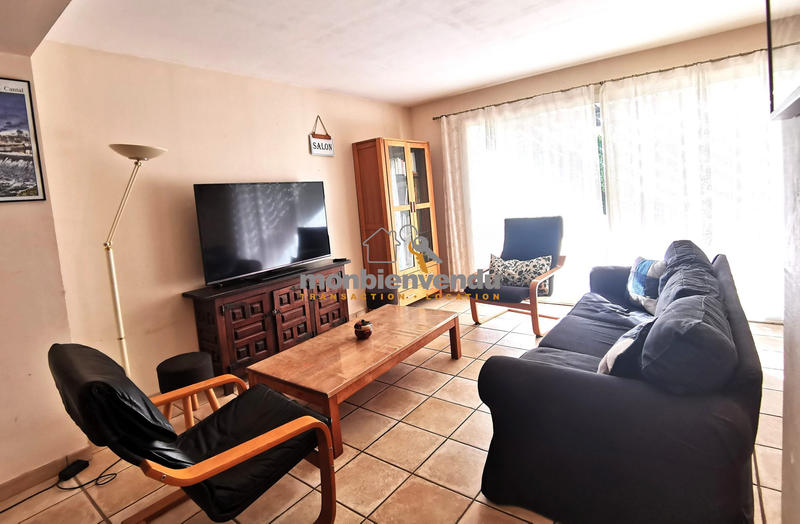 Maison traditionnelle - 140 m² - 8 pièces